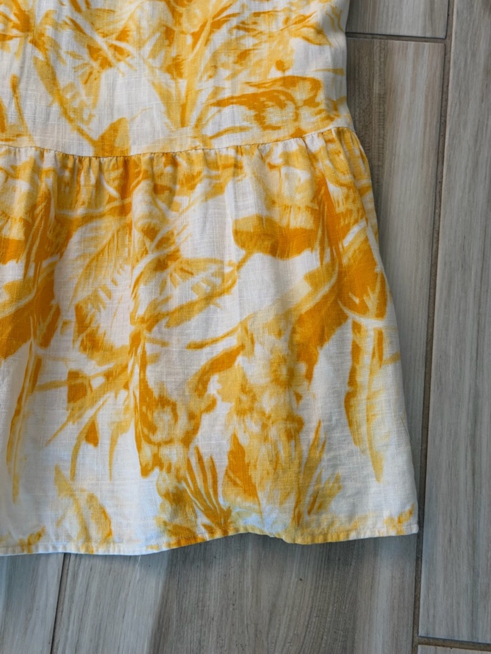 Express Yellow Maxi Dress - Picture 5 of 16